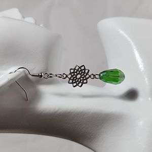 Green Teardrop Filigree Drop Earrings‎ Handmade